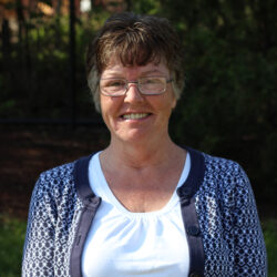 vicki-hennessy-Square
